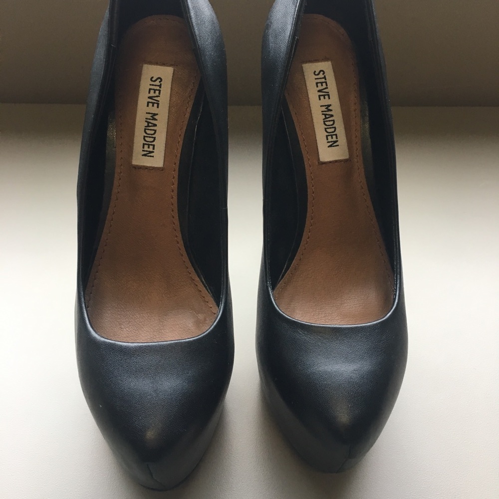 Steve Madden Black Heels